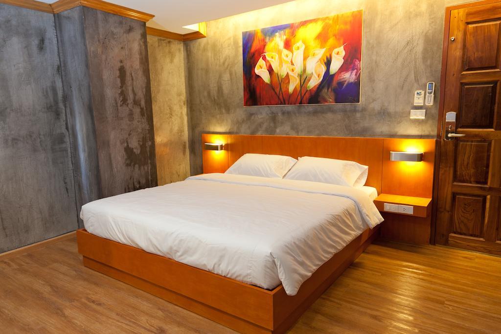 Chaphone Guesthouse Пхукет Номер фото